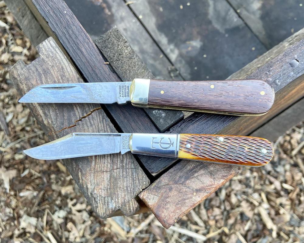 8CBD93B9-26EE-4726-BD64-9D770192729B_1_201_a