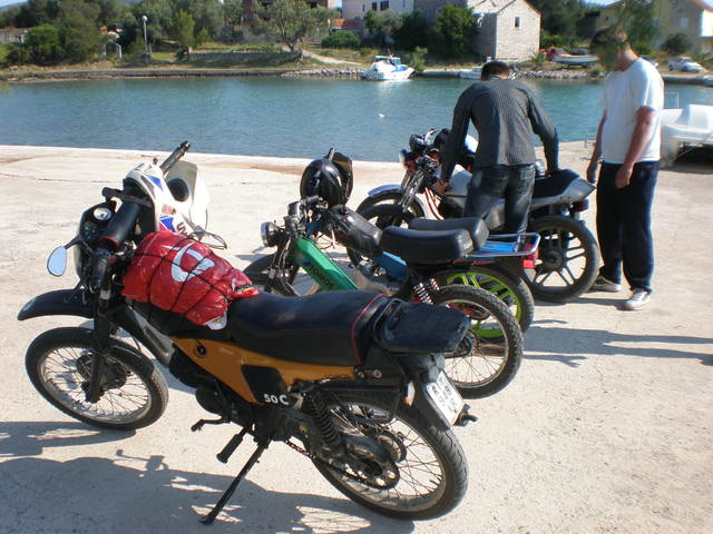 Picturevela luka 219