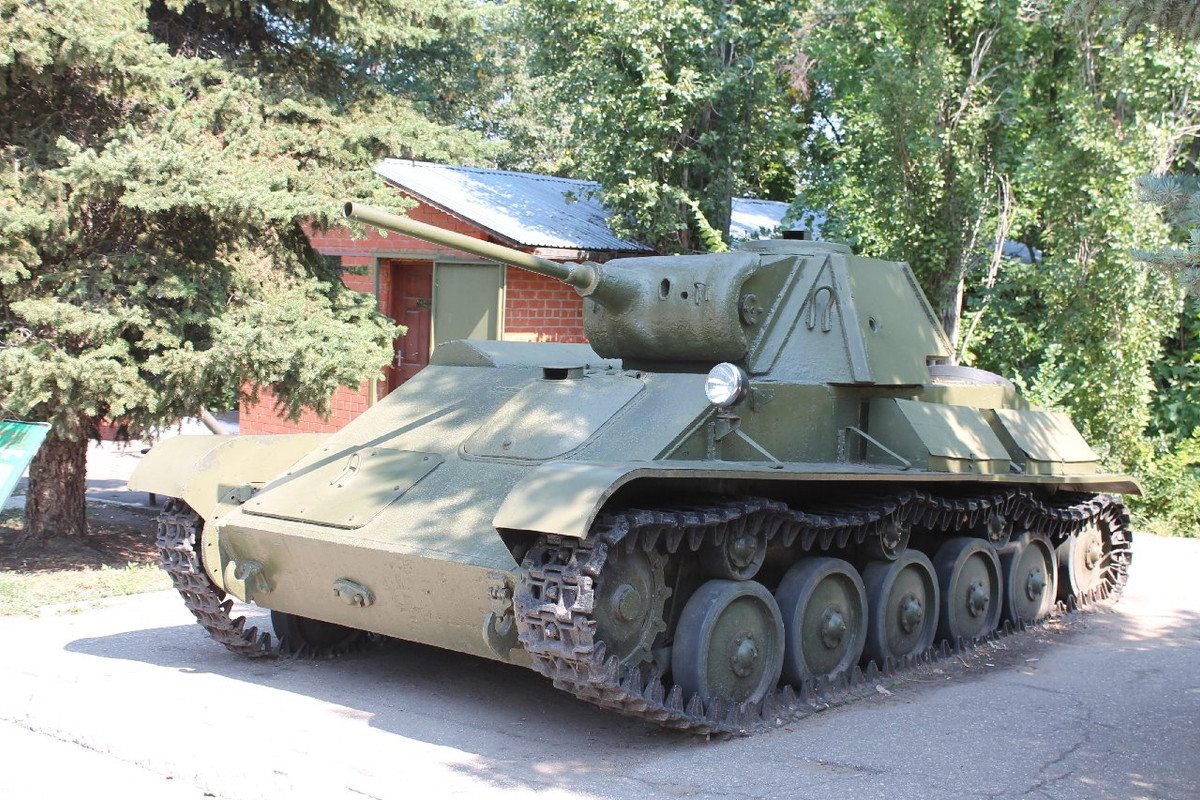 33-T-70
