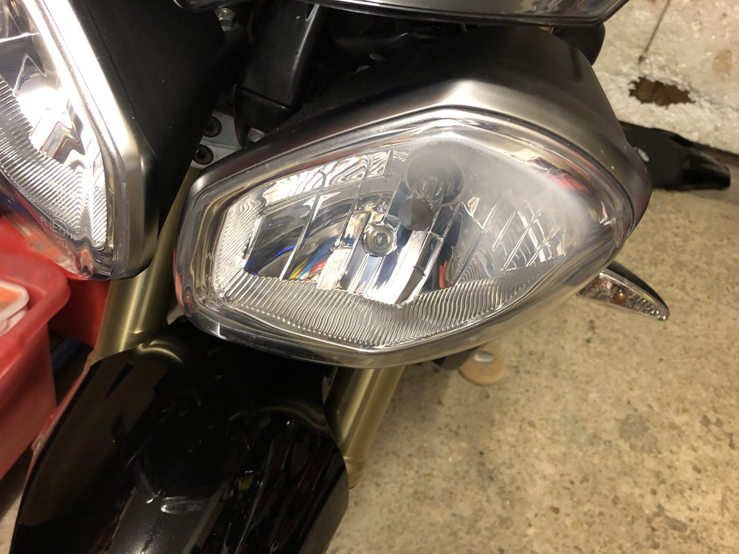 1D989490-87FF-450B-95B5-15FE1A420AE5