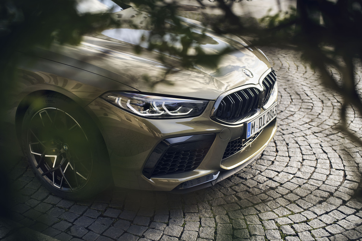 P90448594_highRes_bmw-m8-competition-c