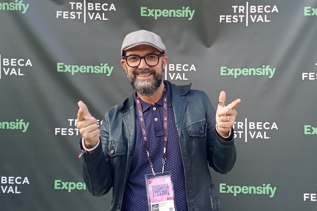 LA PELÍCULA “DANTE DE NOCHE”, DE HUGO RUIZ, SE RODARÁ EN SEPTIEMBRE CON CHINO DARÍN Y ESTER EXPÓSITO COMO PROTAGONISTAS