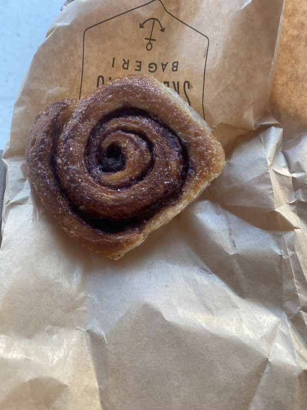 DF51ED46-49C2-4655-93FC-4DE03B1B6231