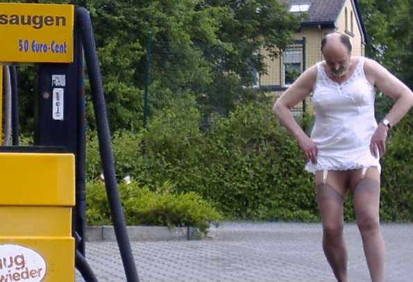 8970e04d-e701-4d6b-9eda-ed819086f4c2-595x406