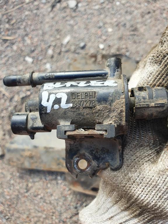 Клапан электромагнитный продувки адсорбера