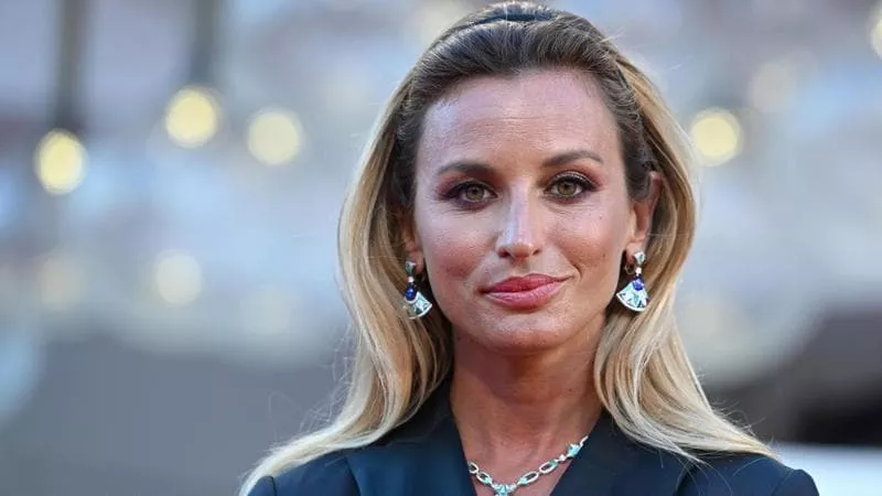 A743-DCC7-88-B3-4-F36-9-AEE-E2648-B9-B5-