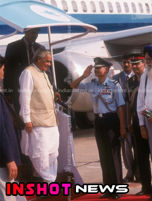 Atal Bihari Vajpayee in plane