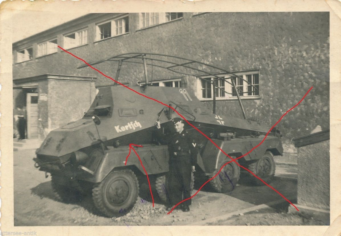 schwerer Panzerspähwagen (Fu) Sd. Kfz. 263 8-Rad-Panzer tank Kertsch