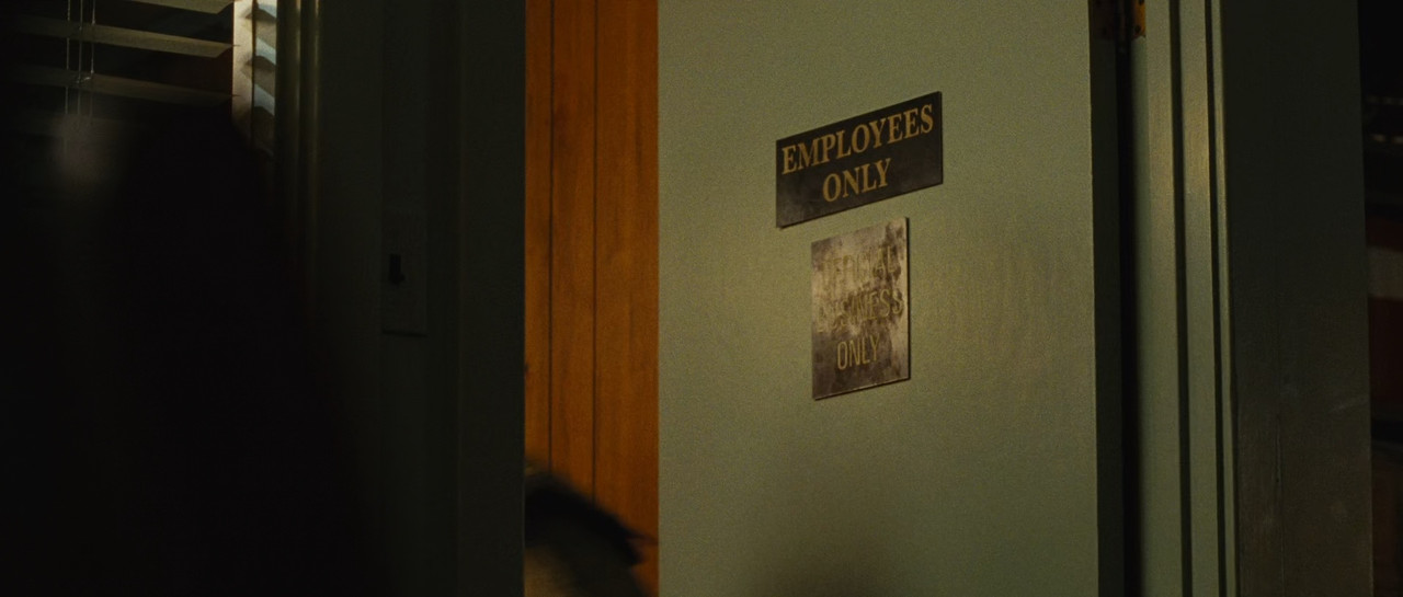 Silent Hill 2006 (1080p x265 10bit Tigole).mkv_s