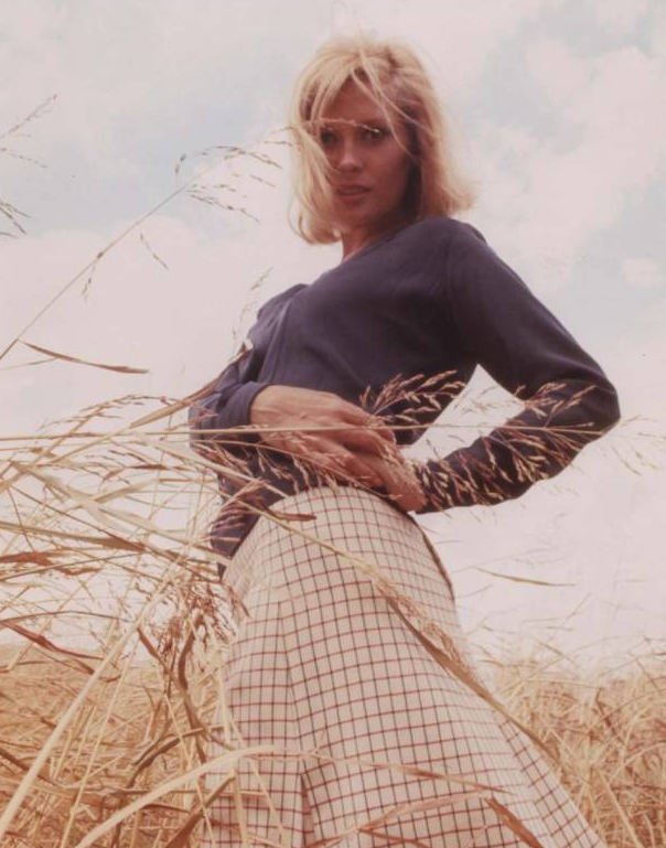 Faye_Dunaway_c35