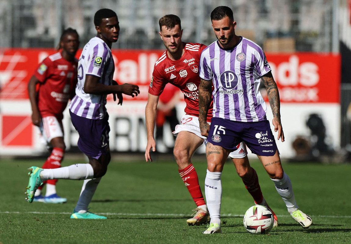 Toulouse vs Brest, 22h15 ngày 24/08