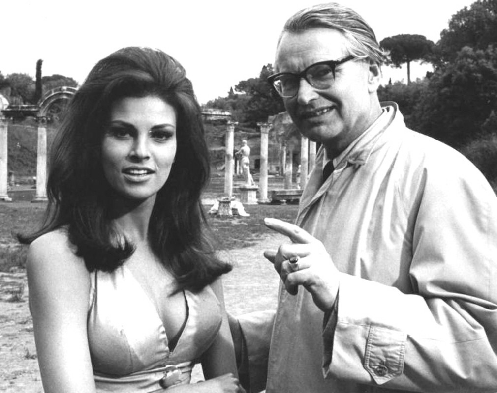 raquel_welch_f02