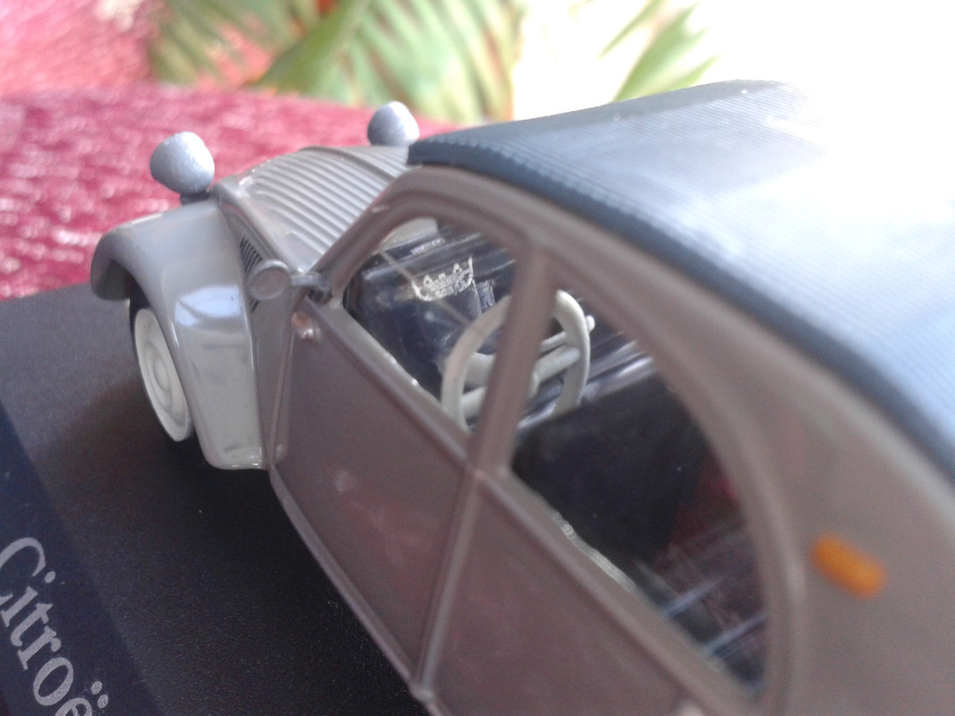 1957 Citroën 2Cv “AZLP” (Ixo-Altaya) (12)