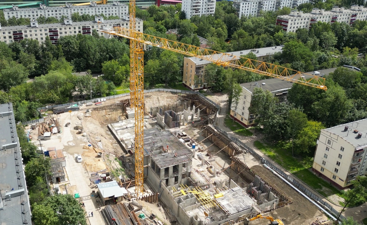 C03ABCB3-0CA8-453C-B252-80CB42067AD3