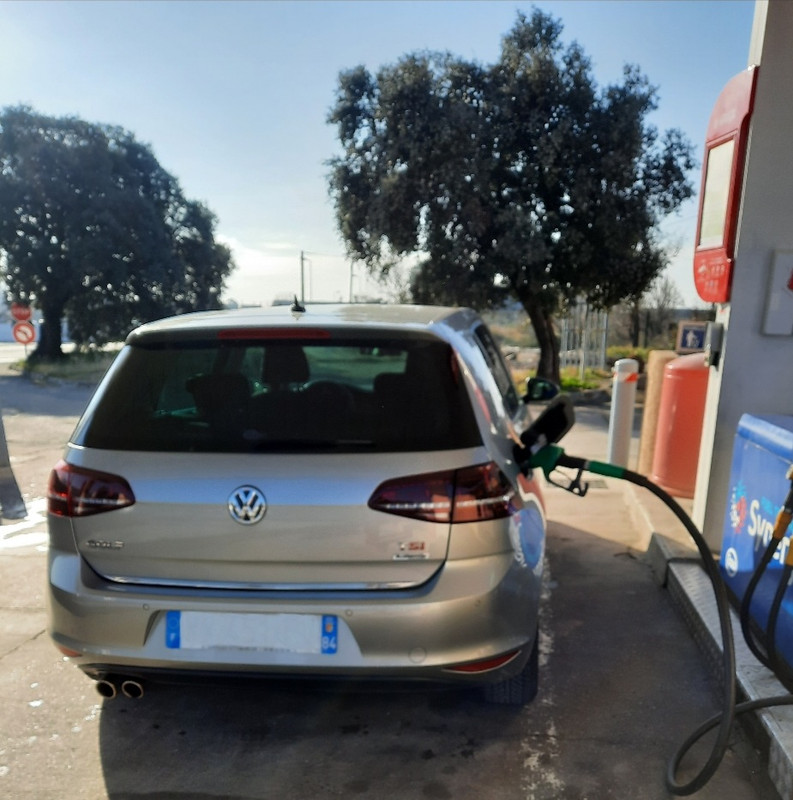 Screenshot_20211224-145643_Picsart