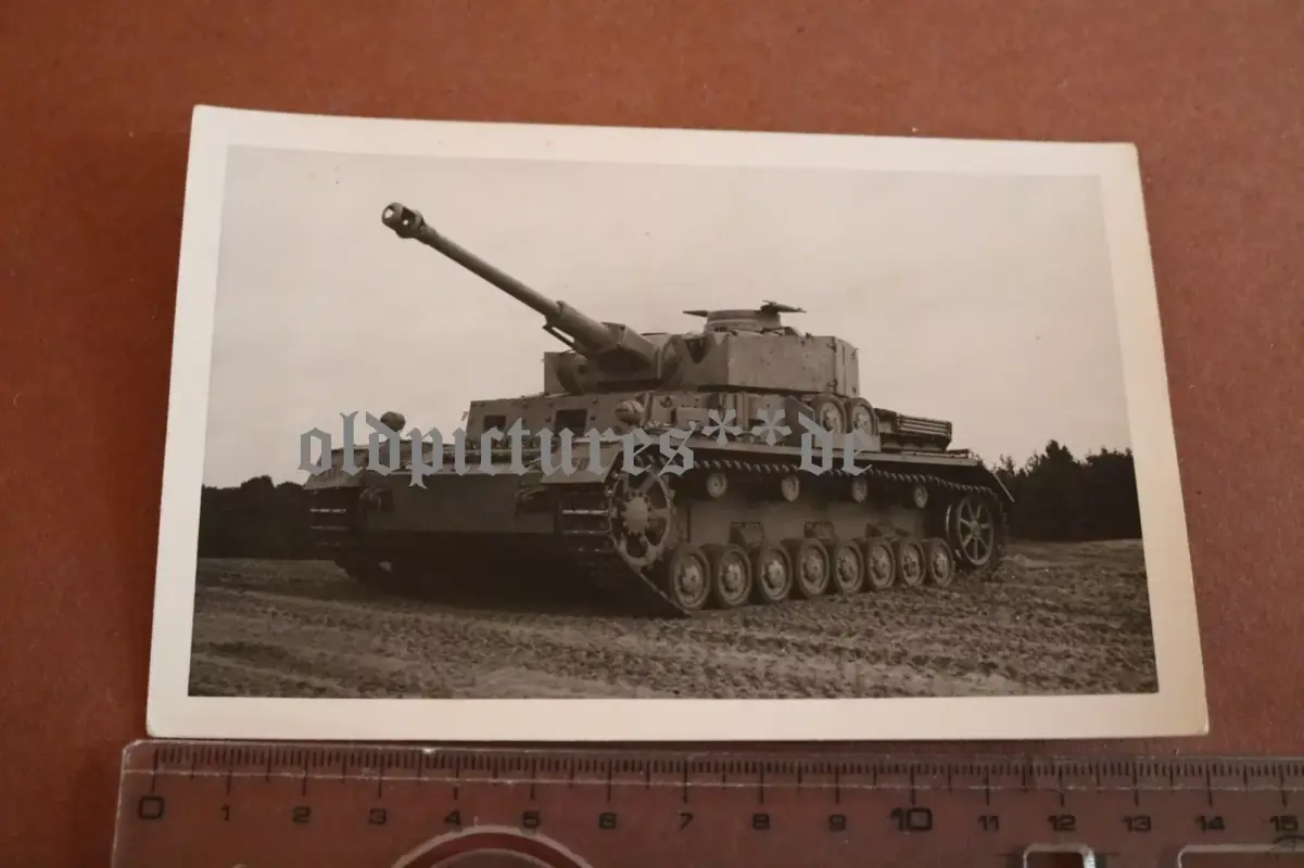 tolles altes Foto - Panzer IV Ausf. D - Fahrschule (1)