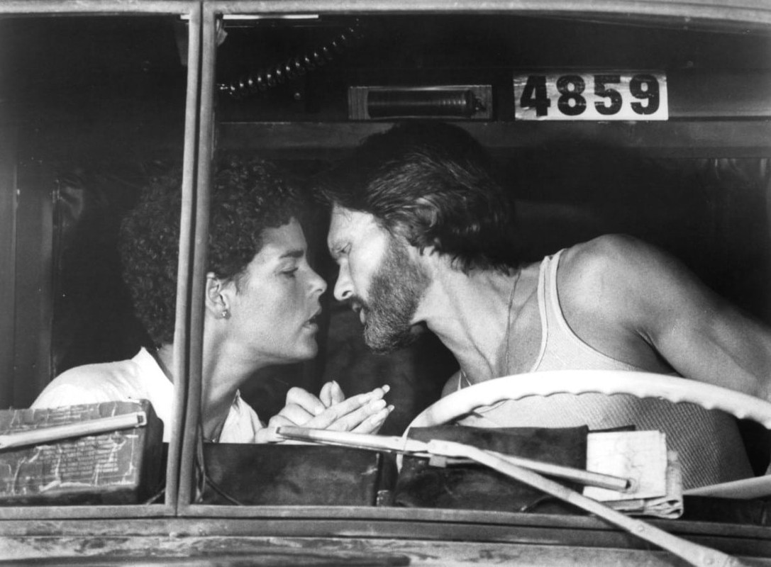 Ali_MacGraw_78