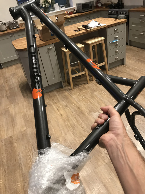 3B535E0A-F2CC-4379-BDF0-D5CCB22DA918