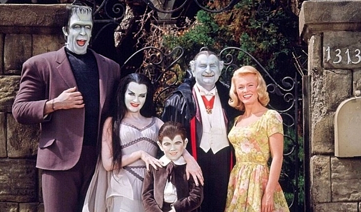MUNSTERS-1-B-FOTOR.jpg