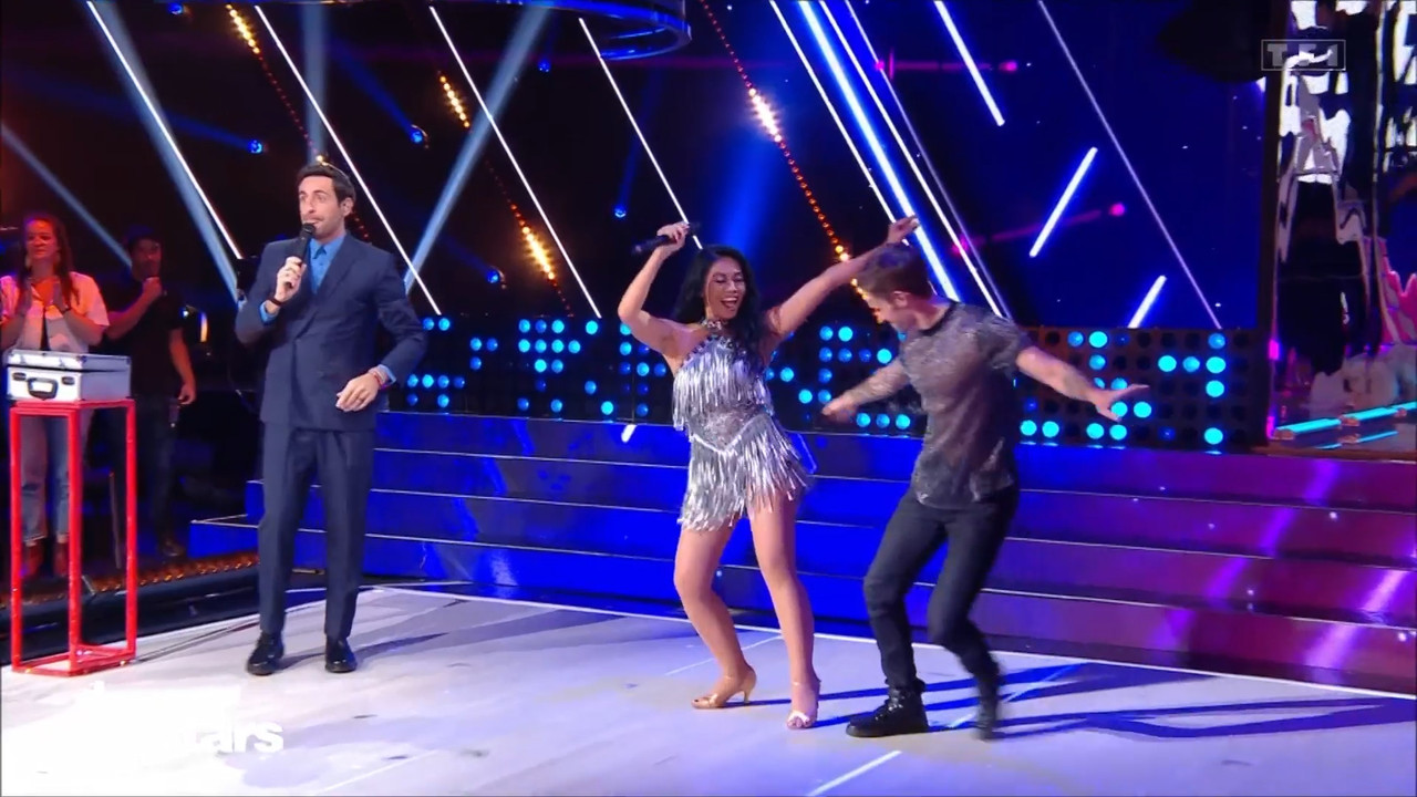 2022-09-09_21_10_TF1_Danse-avec-les-stars.mp4_snapshot_17.08.939