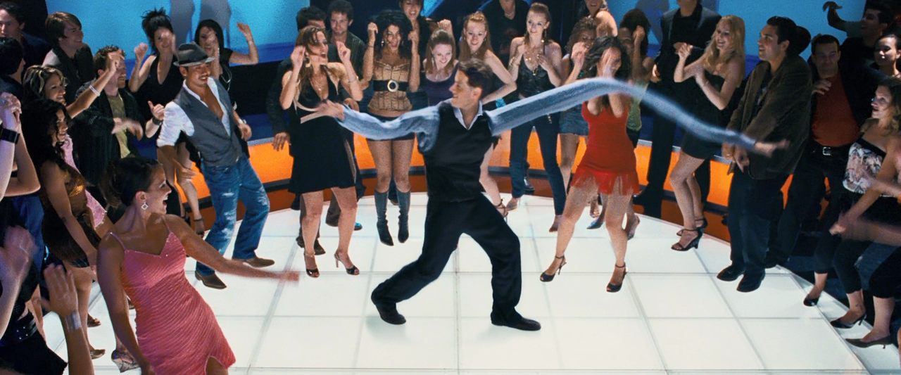 06 Фантастическая четверка Вторжение Серебряного серфера 2007_BDRip 1080p.mkv_20231112_220021.017