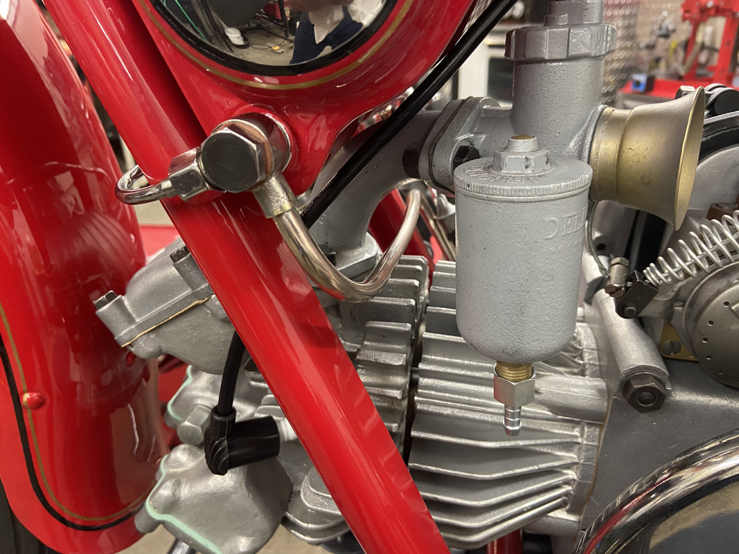 6D5BA4C5-303A-4624-A8AF-E2344E3BB454