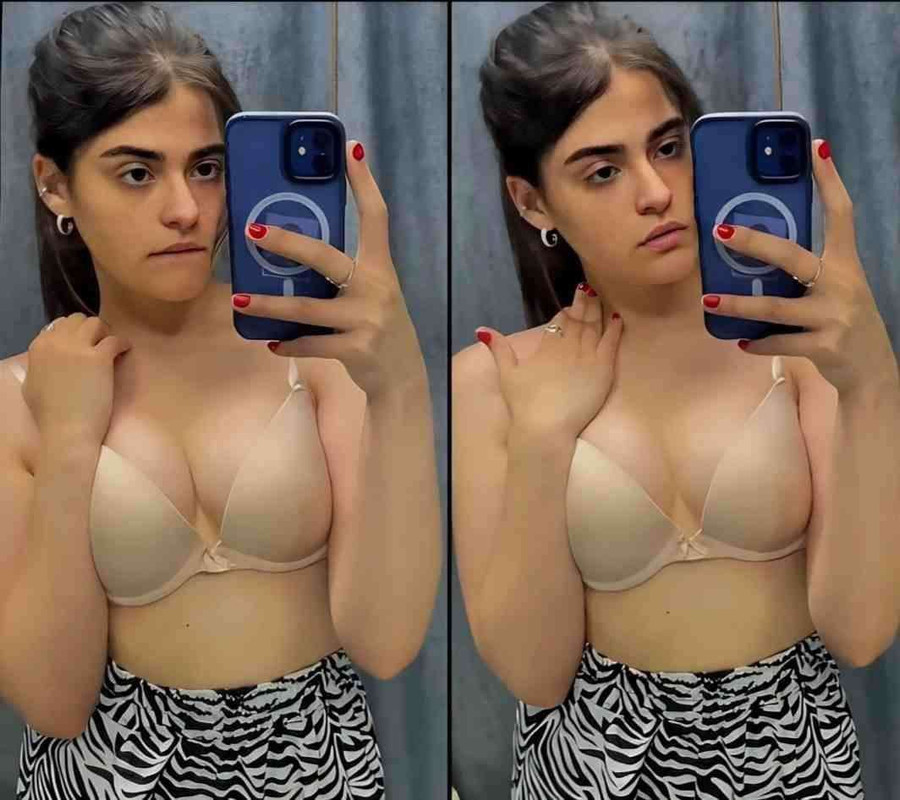 Cute girl stripping full nude exclusive viral video