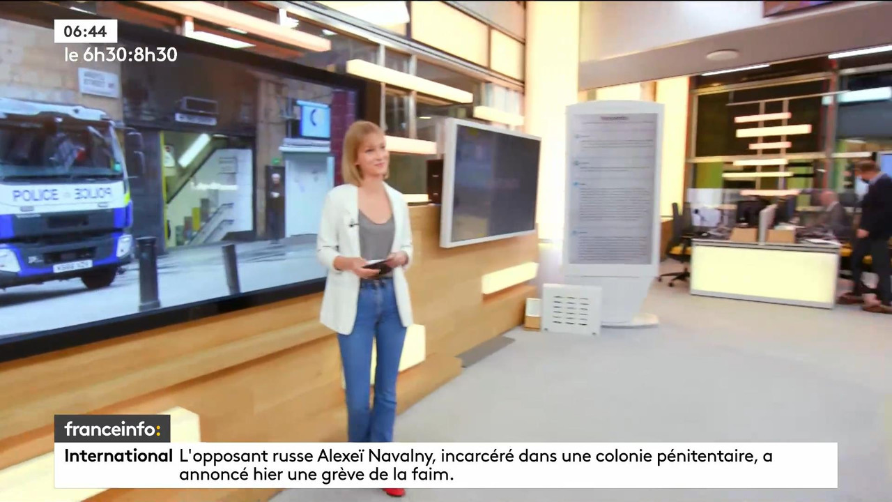 04.01 - 04.57.00 - franceinfo  et tout est plus clair..ts_snapshot_00.35.11_[2021.04.01_12.12.51]