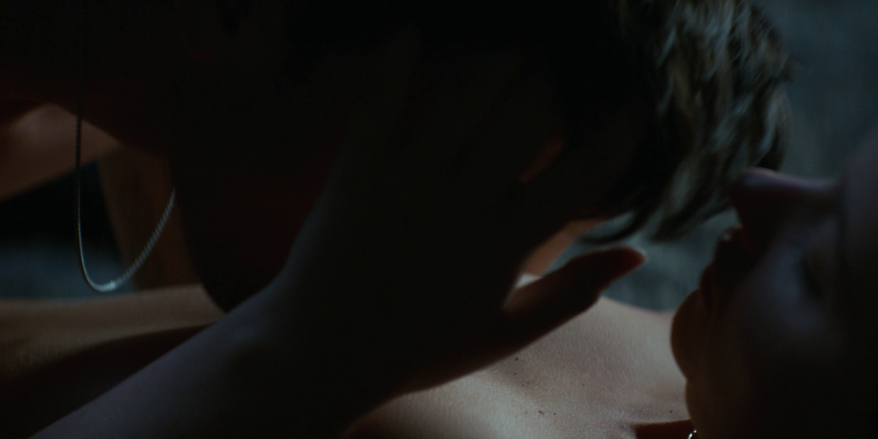 vlcsnap-2023-06-08-19h52m14s300