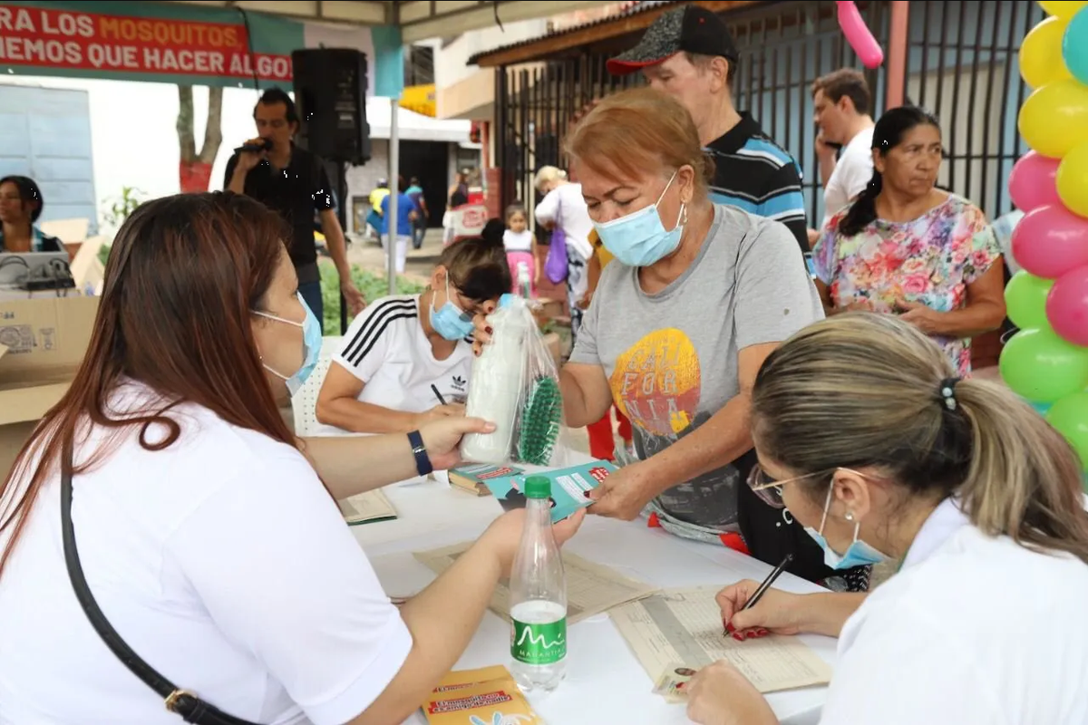 COVID-19: confirman que anticuerpos duran 17 meses tras sufrir la enfermedad
