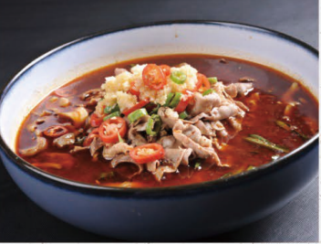 66 Tagliata di manzo in brodo di peperoncino piccante