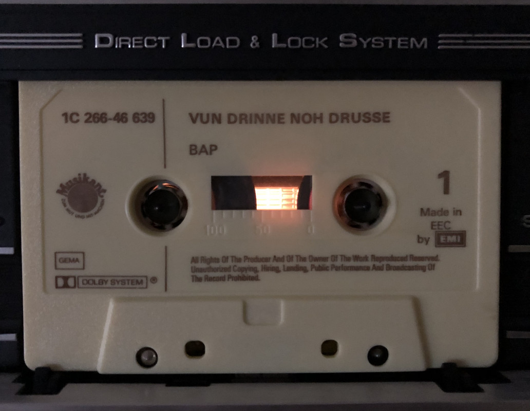 6A4FF2D6-D713-4FE8-8273-66013AE01560