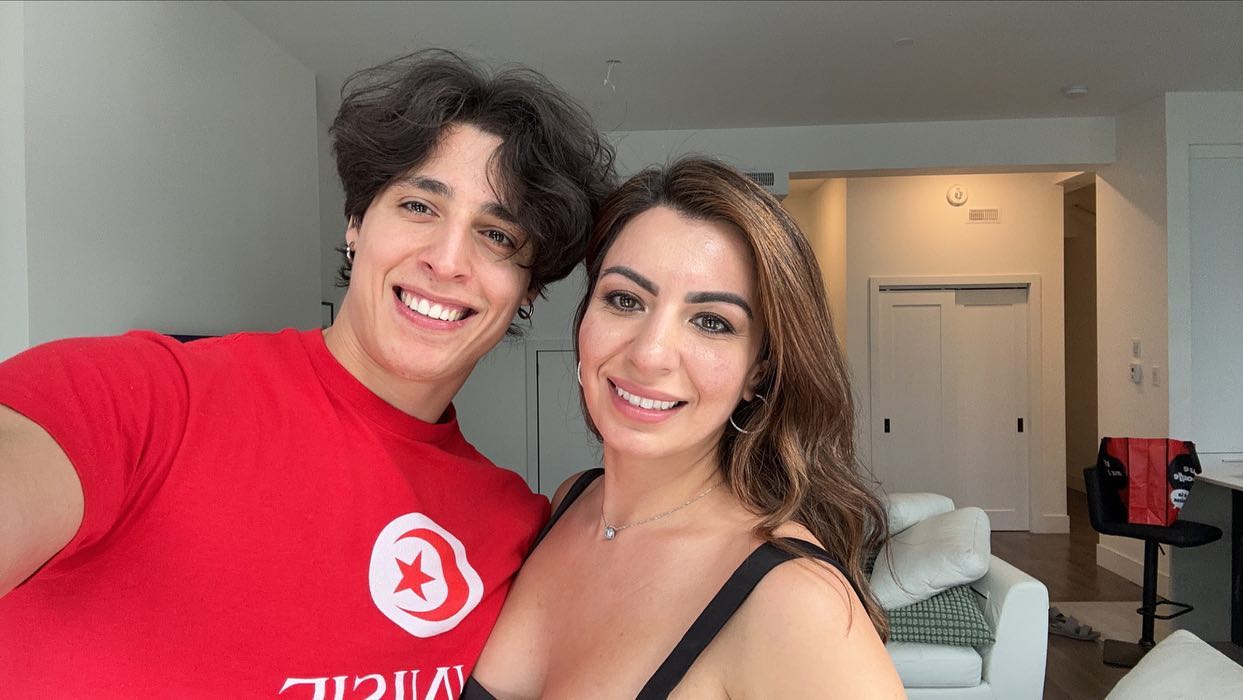 الينا انجل صور رائعة تأسر الأنظار Arabic-alinaangel-1717281006681