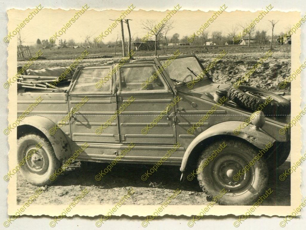 Foto, Wehrmacht, VW Typ 82 Kübelwagen, in voller Pracht, Russlan