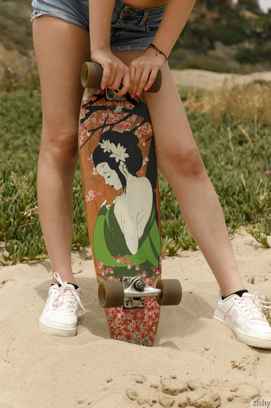 full_025_6364185920144501