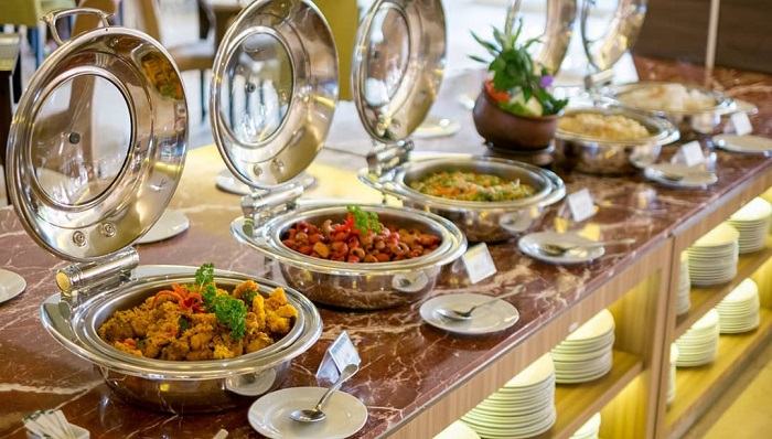 Ilustrasi hidangan untuk halal bi halal di Syariah Hotel Solo.