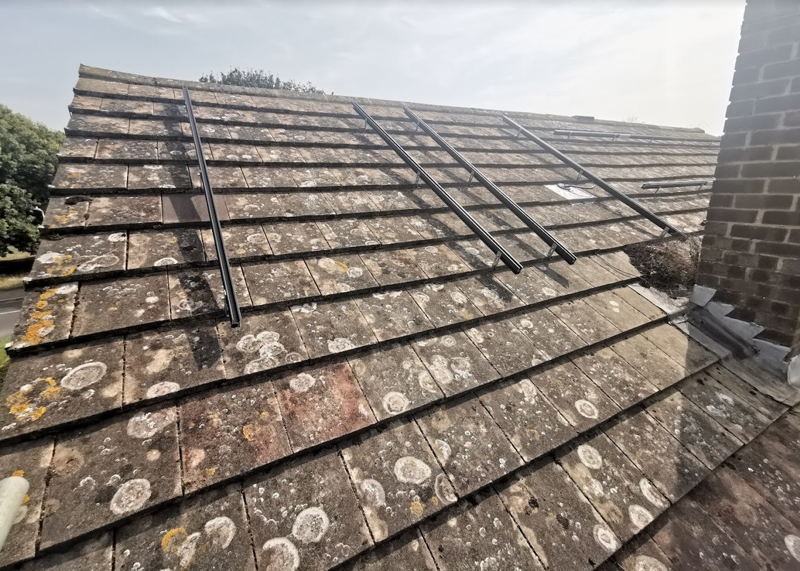 2024-09-01-Small-WNW-roof-array.jpg