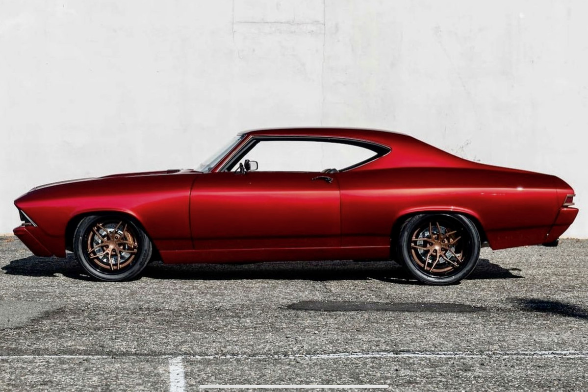 AA87E44B-101D-4C25-8D75-C91C5941AEEF