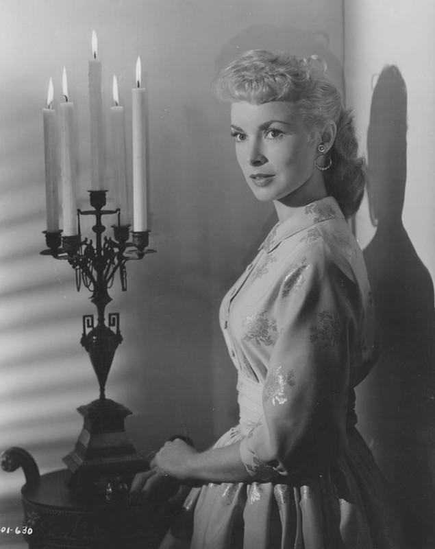 Janet_Leigh_c28