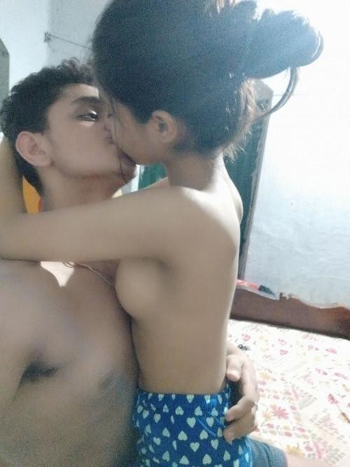 [Image: f5b8bff52f8a50cfb0a3477eca5b2dc6.jpg]