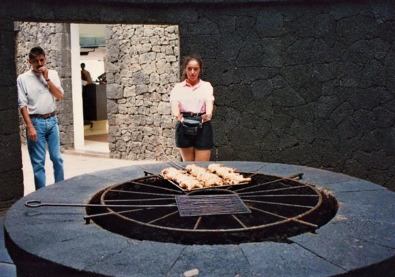 Paseando por España-1991/2024 - Blogs de España - PARQUE NACIONAL DE TIMANFAYA Y ALREDEDORES-JULIO-1991-ISLAS CANARIAS (11)