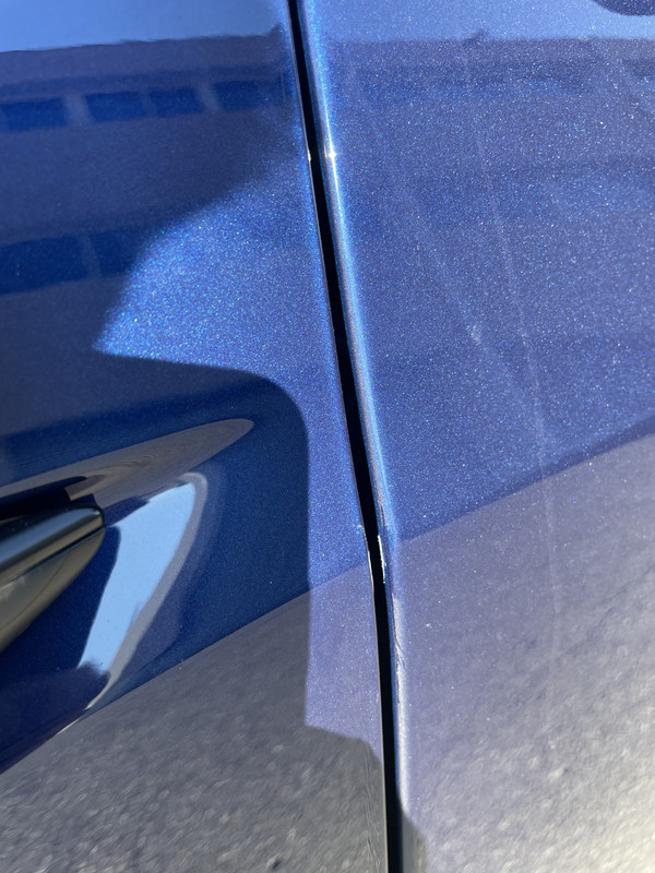 6B3EC1E4-FD16-4E20-9F71-0C030BA82A25