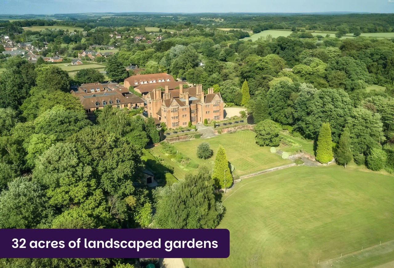 Grounds and gardens at New Place Hotel