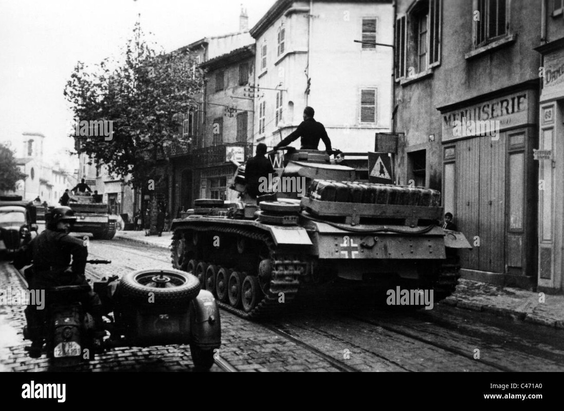 zweiter-weltkrieg-westfront-einmarsch-der-achse-truppen-im-suden-von-frankreich-november-1942-1 (3)
