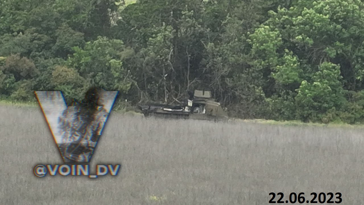 2000 M113AS4 armoured logistics vehicles destr 22 06 23