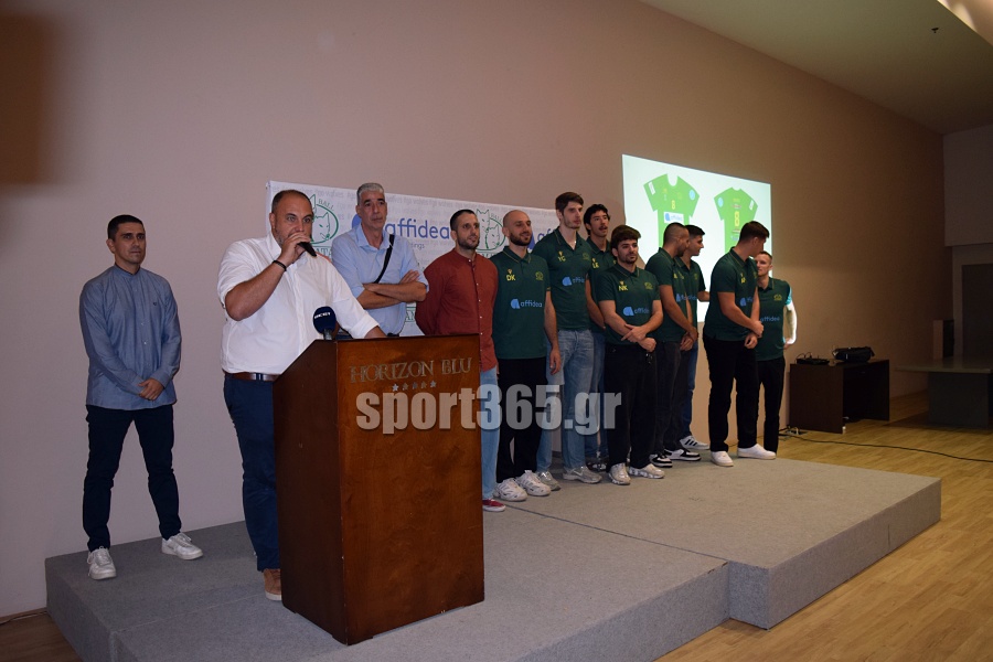 , &Kappa;&alpha;&lambda;&alpha;&mu;ά&tau;&alpha; 80: &Tau;ί&mu;&eta;&sigma;&epsilon; &chi;&omicron;&rho;&eta;&gamma;&omicron;ύ&sigmaf; &kappa;&alpha;&iota; &upsilon;&pi;&omicron;&sigma;&tau;&eta;&rho;&iota;&kappa;&tau;έ&sigmaf;, &pi;&alpha;&rho;&omicron;&upsilon;&sigma;ί&alpha;&sigma;&epsilon; &tau;&eta; &phi;&alpha;&nu;έ&lambda;&alpha; &kappa;&alpha;&iota; &tau;&omicron; ό&rho;&alpha;&mu;&alpha; &gamma;&iota;&alpha; &tau;&eta; Volley League – &Phi;&omega;&tau;&omicron;&gamma;&rho;&alpha;&phi;ί&epsilon;&sigmaf; &kappa;&alpha;&iota; &beta;ί&nu;&tau;&epsilon;&omicron;