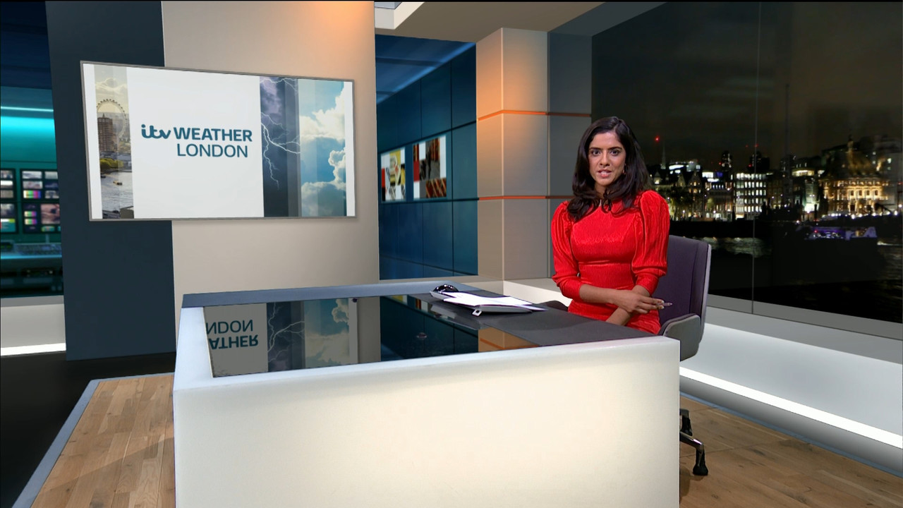 ITV News London_20211213_23002315.ts_snapshot_17.29.482
