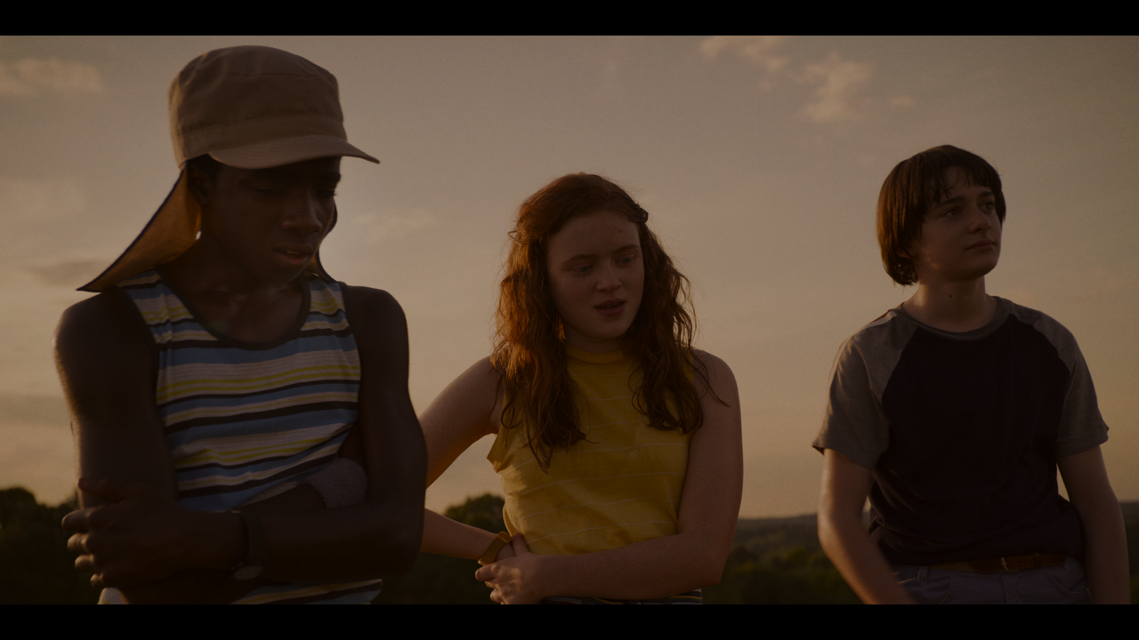Stranger.Things.S03E01.2160p.Netflix.WEB-DL.DDP.5.1.H.265-HHWEB.mkv_snapshot_34.21.059