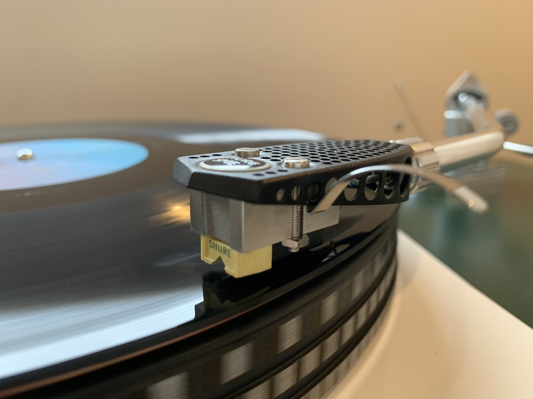 2AC5E230-1601-483E-ADDA-095EDF638811