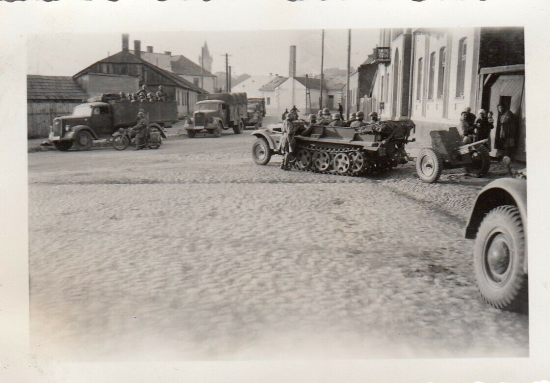1939 Polen 13.Div. u.Inf.Rgt.66 Vormarsch LKW Panzerjäger PAK Sc